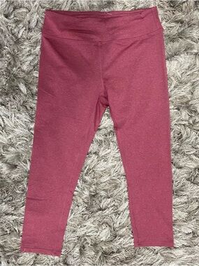 Kyodan Women Dusty Rose  Capri Leggings